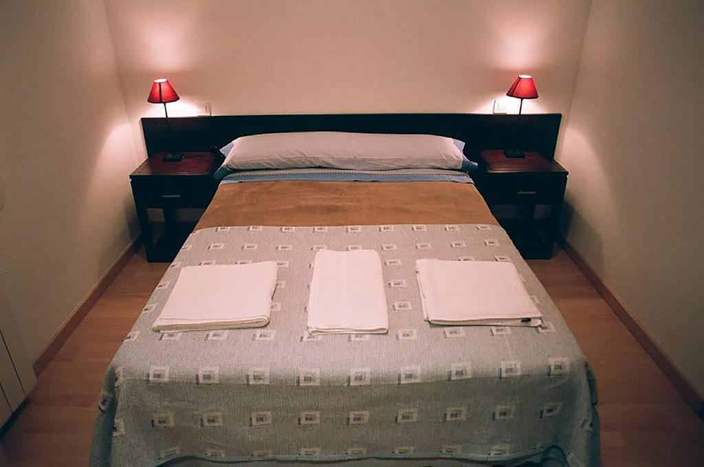 Apartamentos Auhabitat Zaragoza, Edificio De Apartamentos Turisticos الغرفة الصورة