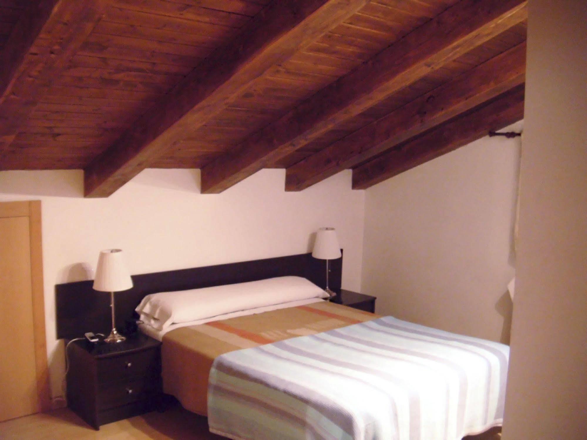 Apartamentos Auhabitat Zaragoza, Edificio De Apartamentos Turisticos المظهر الخارجي الصورة